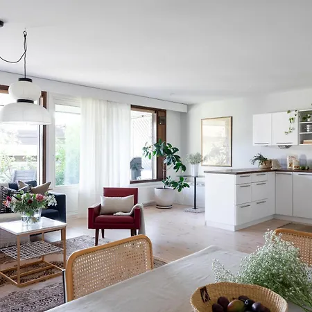 Photographers House Close To The Metro Espoo Exterior photo