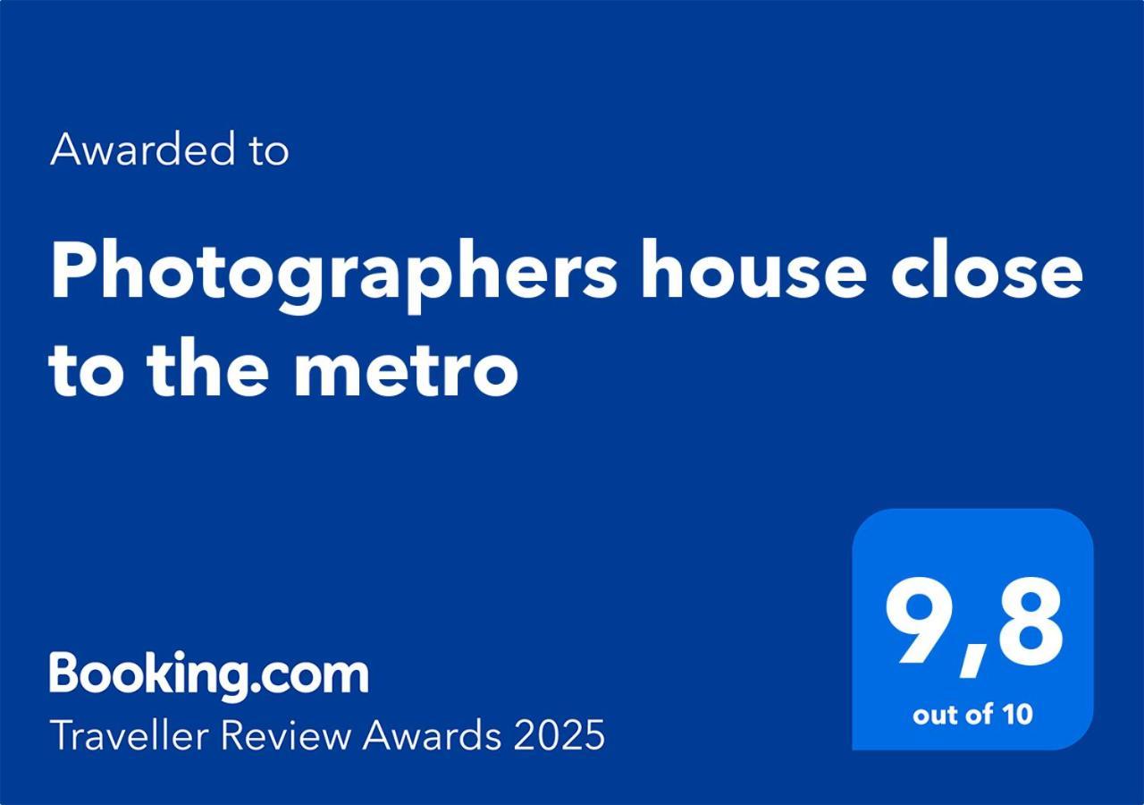 Apartment Photographers House Close To The Metro